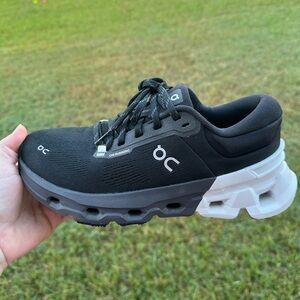 On Running Cloudflyer 5 - Size 8 - Black/White - Worn Twice